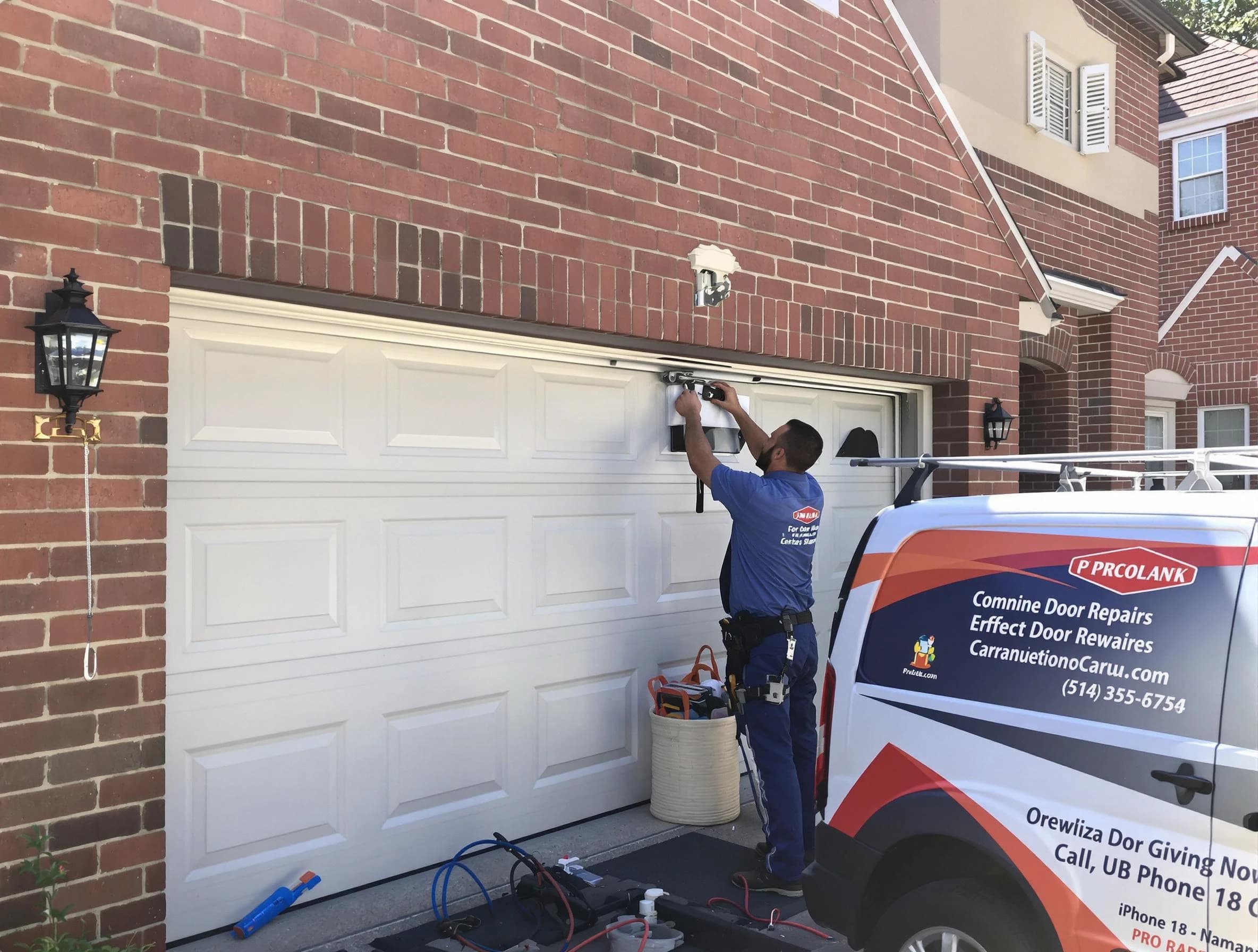 Mequon Garage Door Repair local garage door repair technician in Mequon